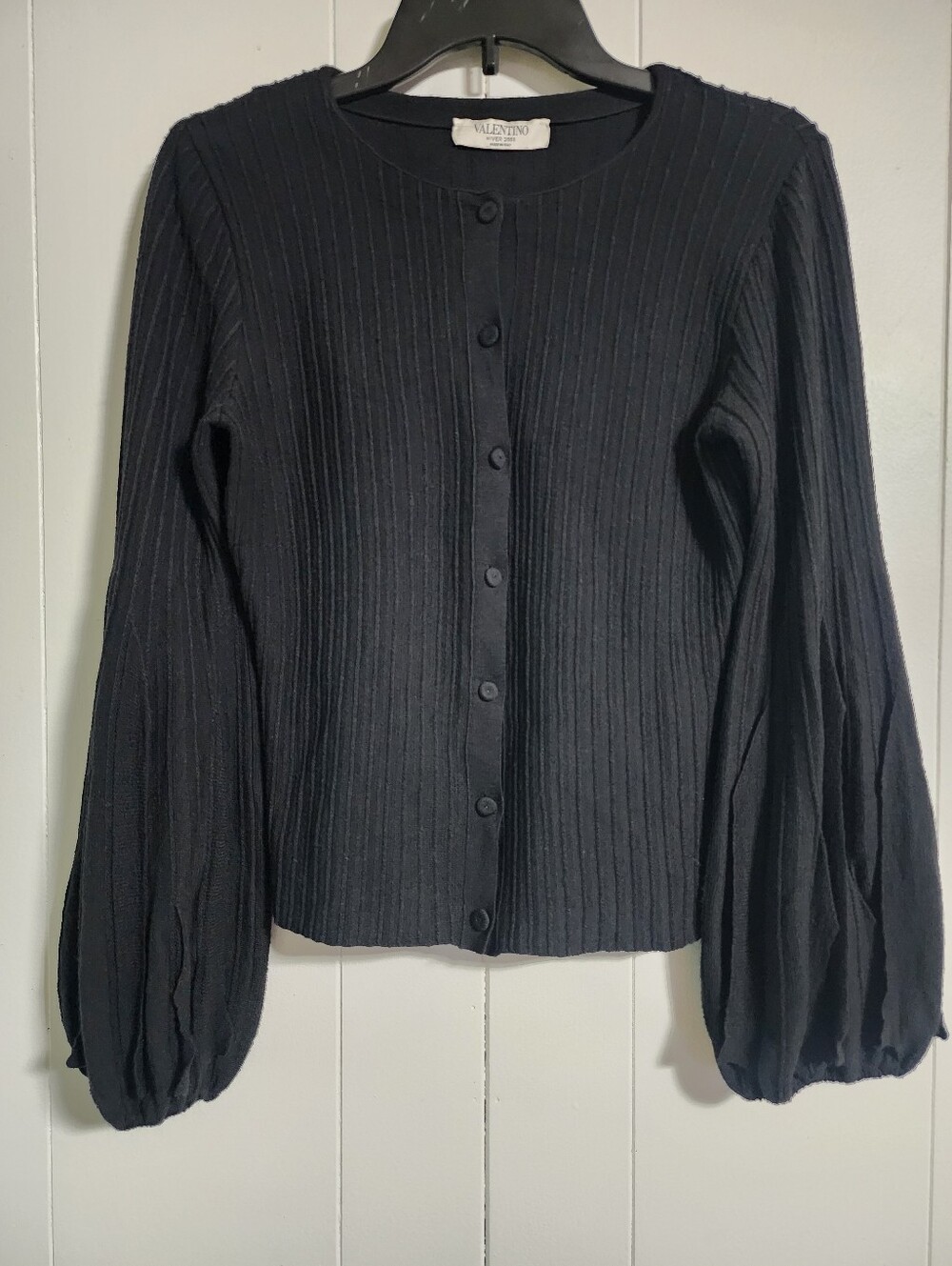 Valentino Hiver 2008 Women's Long Sleeve Button Down Wool Sweater, Small, EUC